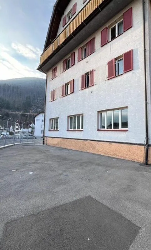 Praktische Büroräumlichkeiten in Bahnhofsnähe Seewen – Foto 6 von 8
