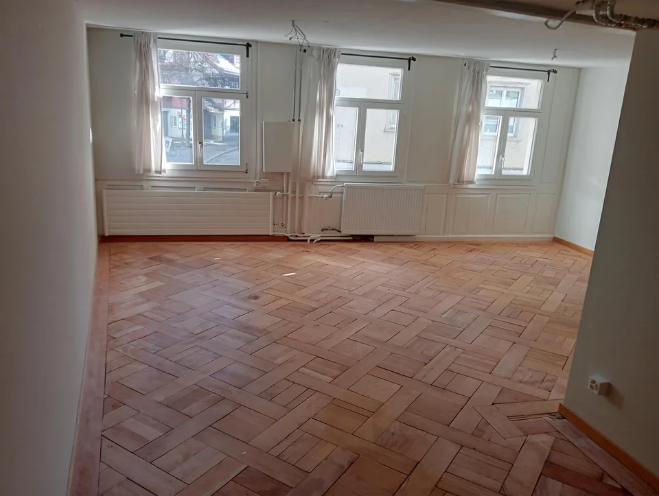 Raum für Büro oder Atelier zu vermieten