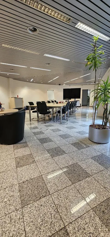 WIR HABEN FÜR SIE IHREN NEUEN STANDORT