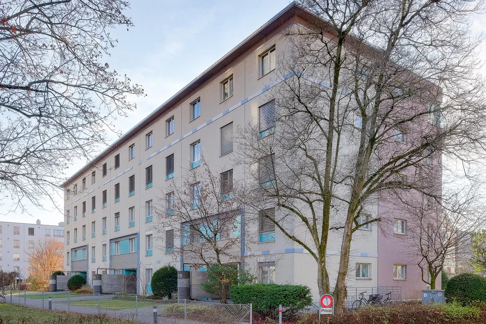 Einstellhallenplätze zentral in Allschwil