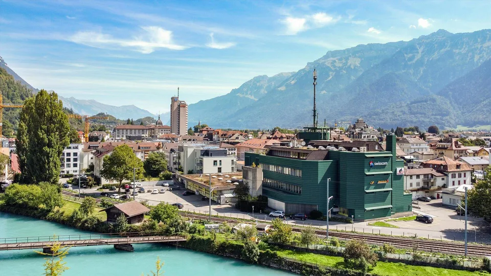 Ihr neuer Firmenstandort direkt an der Aare!