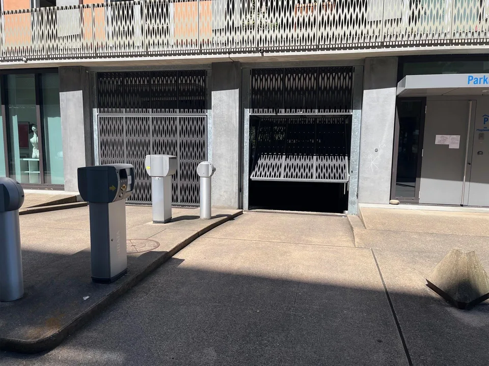 Einstellplatz in Tiefgarage, mit E-Ladestation