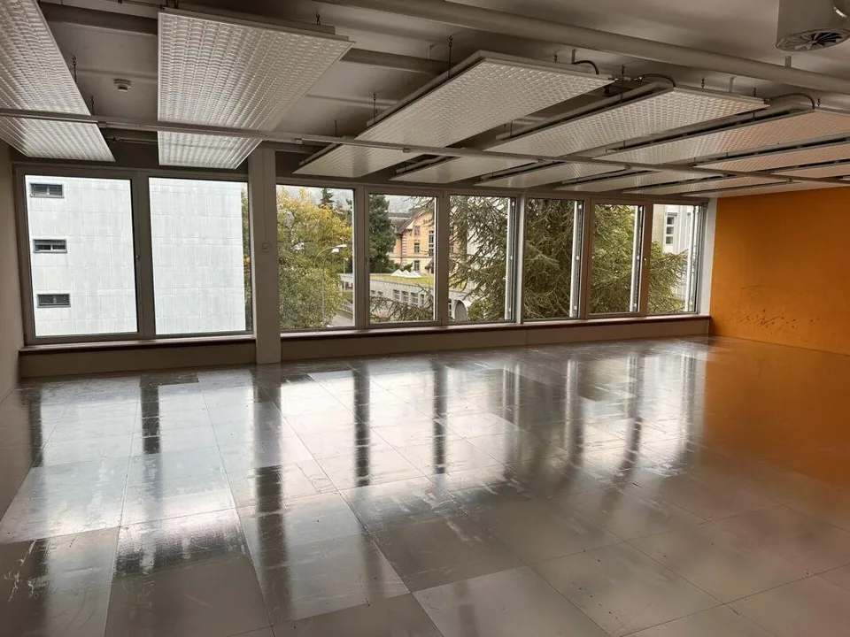 Gewerbeflächen an idealer Lage – photo 8 sur 13