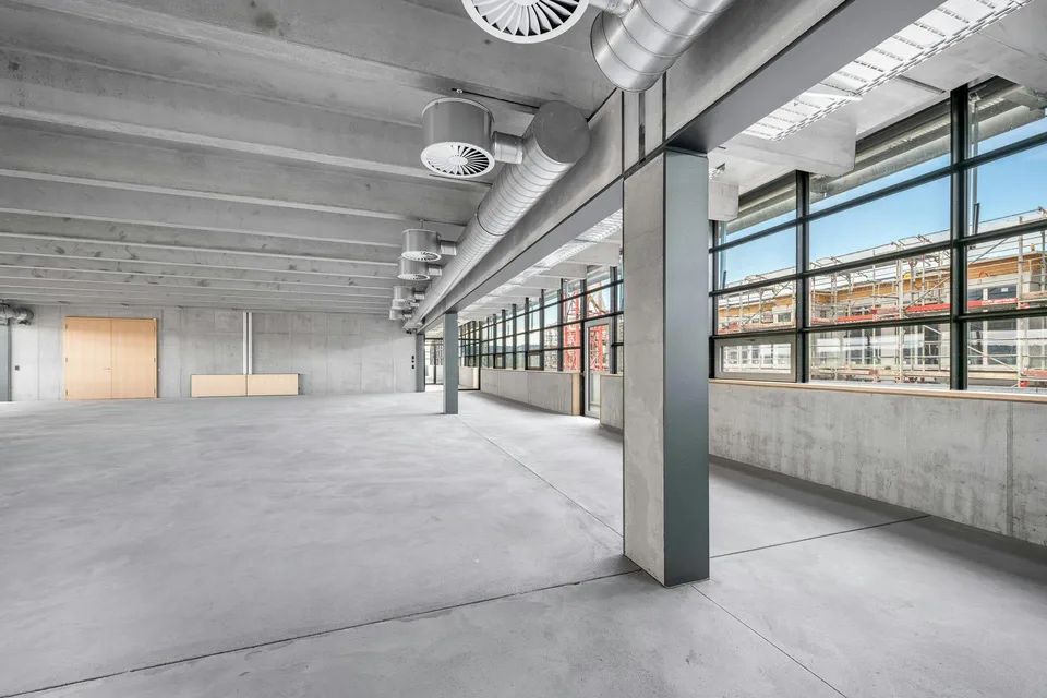 Arbeiten mit Weitblick: Büro-/Gewerbeflächen ab 134m² im Zwhatt-Pen...