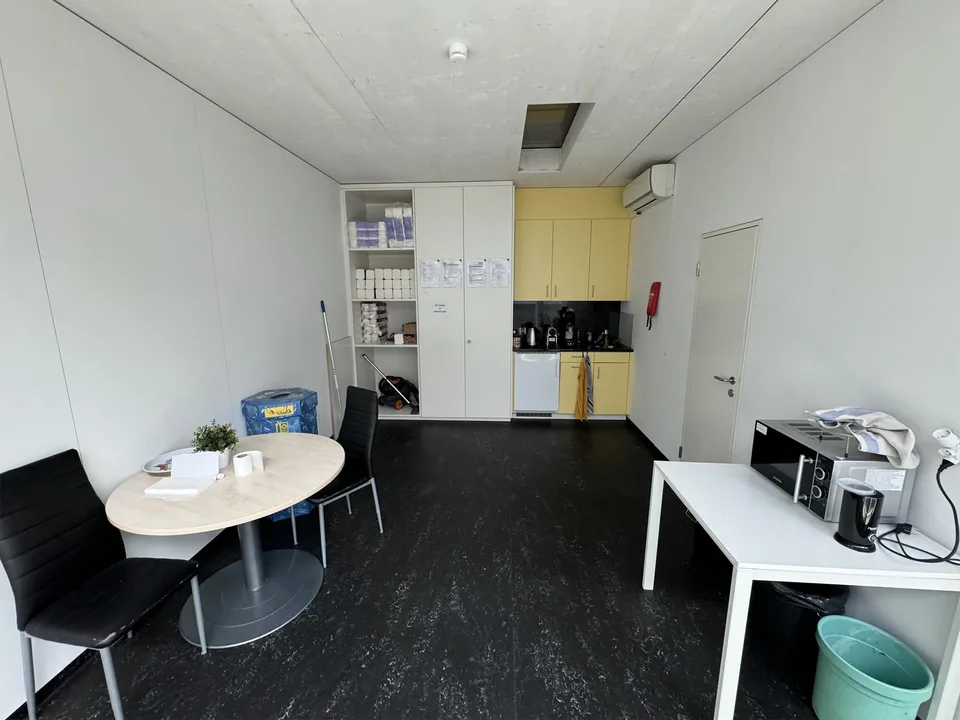 Zentrale Büro- und Gewerbefläche zu vermieten! – Foto 18 von 23
