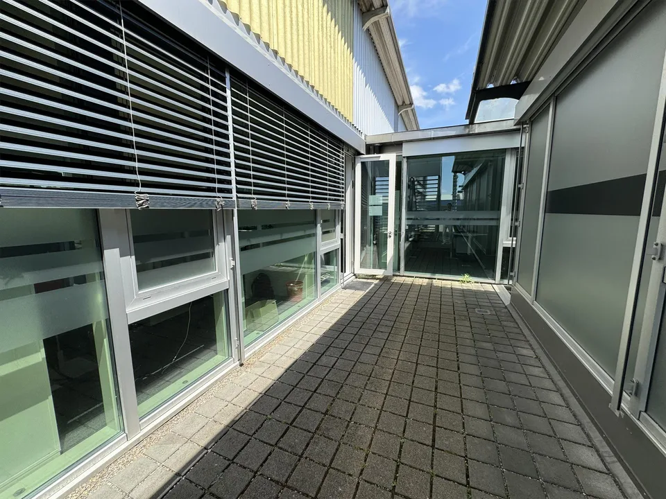 Zentrale Büro- und Gewerbefläche zu vermieten! – Foto 22 von 23