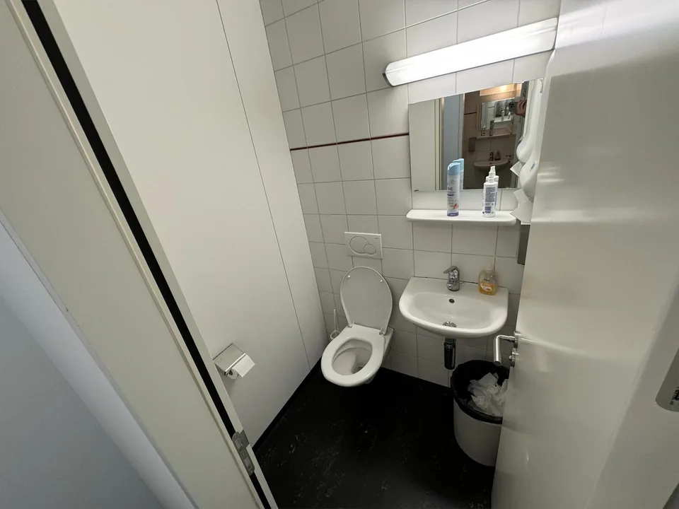 Zentrale Büro- und Gewerbefläche zu vermieten! – Foto 20 von 23