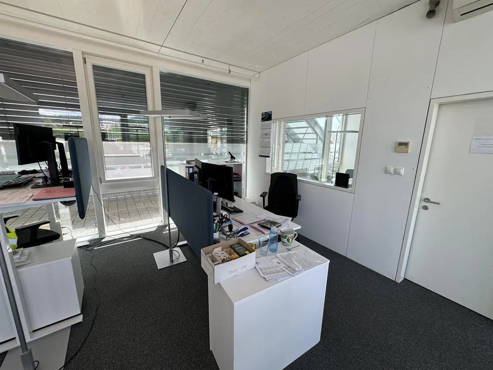 Zentrale Büro- und Gewerbefläche zu vermieten! – Foto 13 von 23