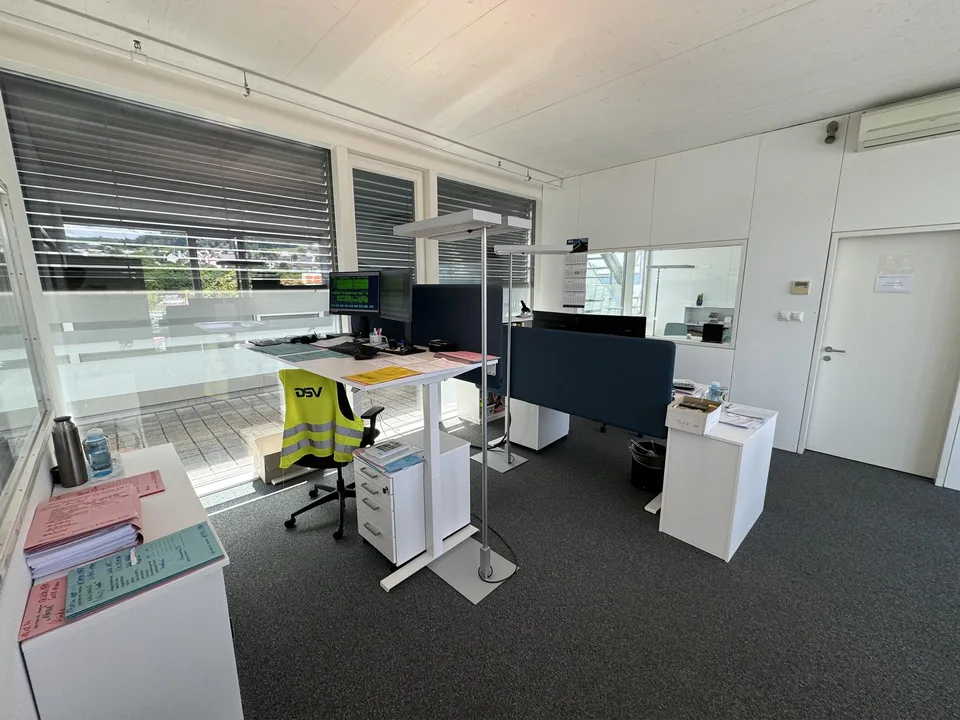 Zentrale Büro- und Gewerbefläche zu vermieten! – Foto 10 von 23