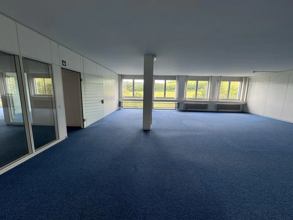 Günstige, helle und zentrale Bürofläche zu Vermieten! – Foto 10 von 14