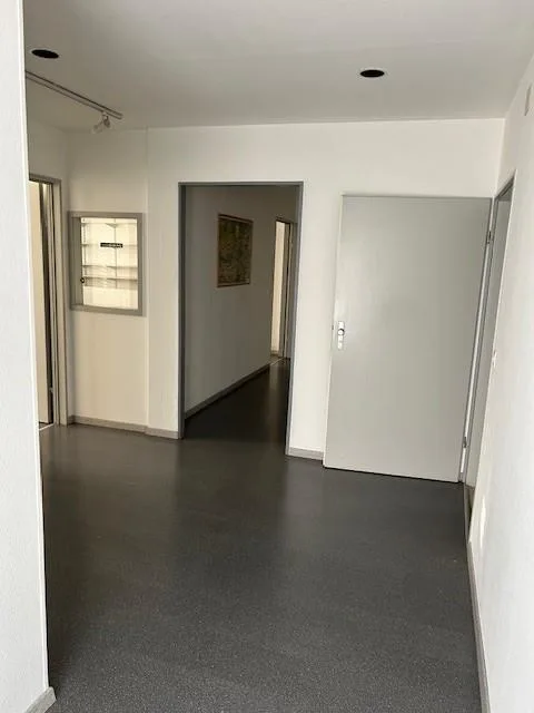 Büro mit Gewerbe