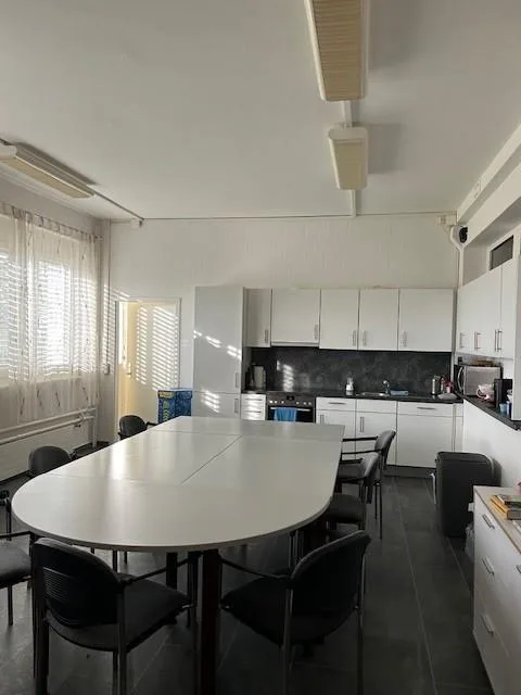 Büro mit Gewerbe
