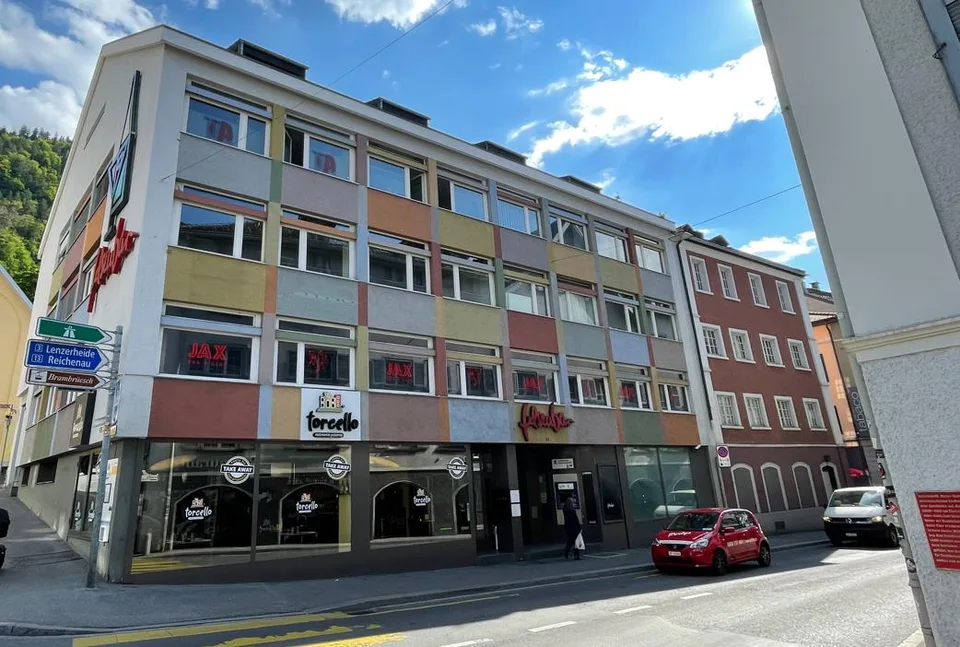 300m² zentrale Gewerbe-/Laden-/Büroräume