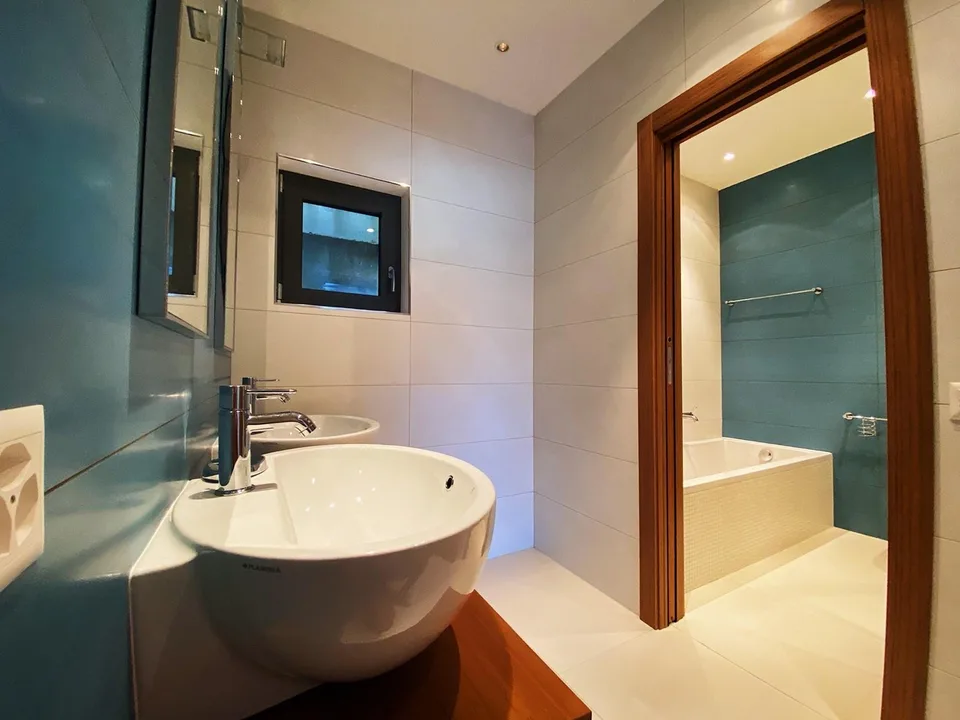 Affittasi 3.5 locali in residenza prestigiosa - Albonago
