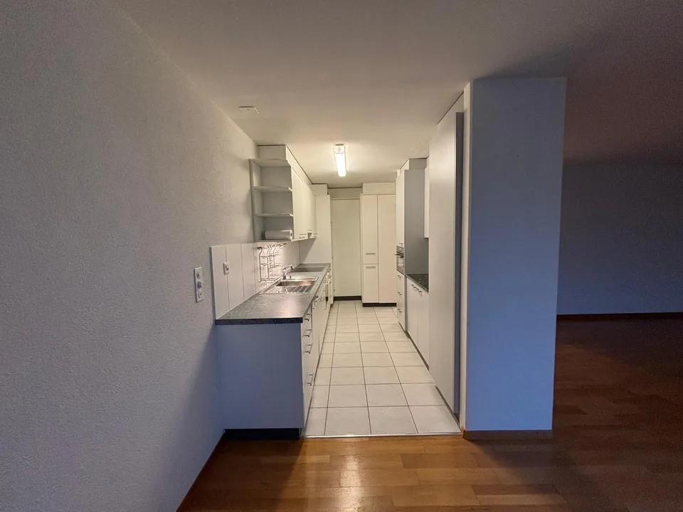 befristet bis 31.01.2027 eine 4.5-Zimmerwohnung in Kehrsatz