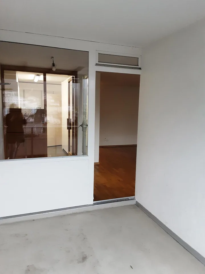 befristet bis 31.01.2027 eine 4.5-Zimmerwohnung in Kehrsatz
