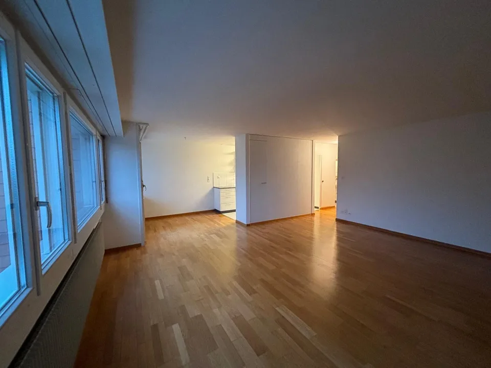 befristet bis 31.01.2027 eine 4.5-Zimmerwohnung in Kehrsatz