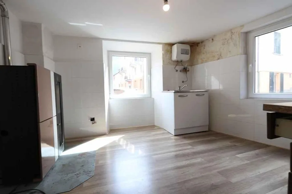 3 1/2-Zimmer-Wohnung im Erdgeschoss / Appratamento di 3 1/2  locali...