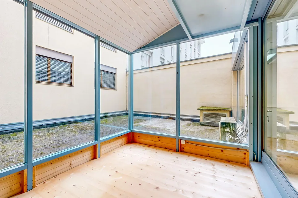 Surface commerciale au rez-de-chaussée d'un immeuble administratif – foto 6 di 7