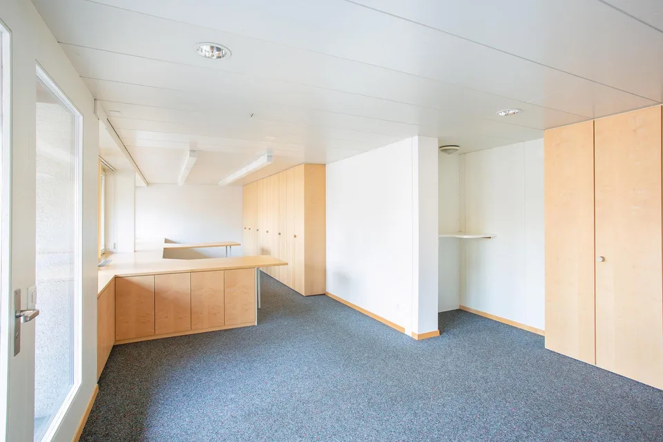 Repräsentative Bürofläche an bester Lage in Sins