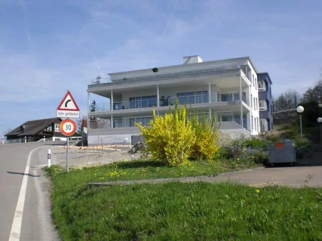 Wohnen über dem Bodensee in Minergiehaus