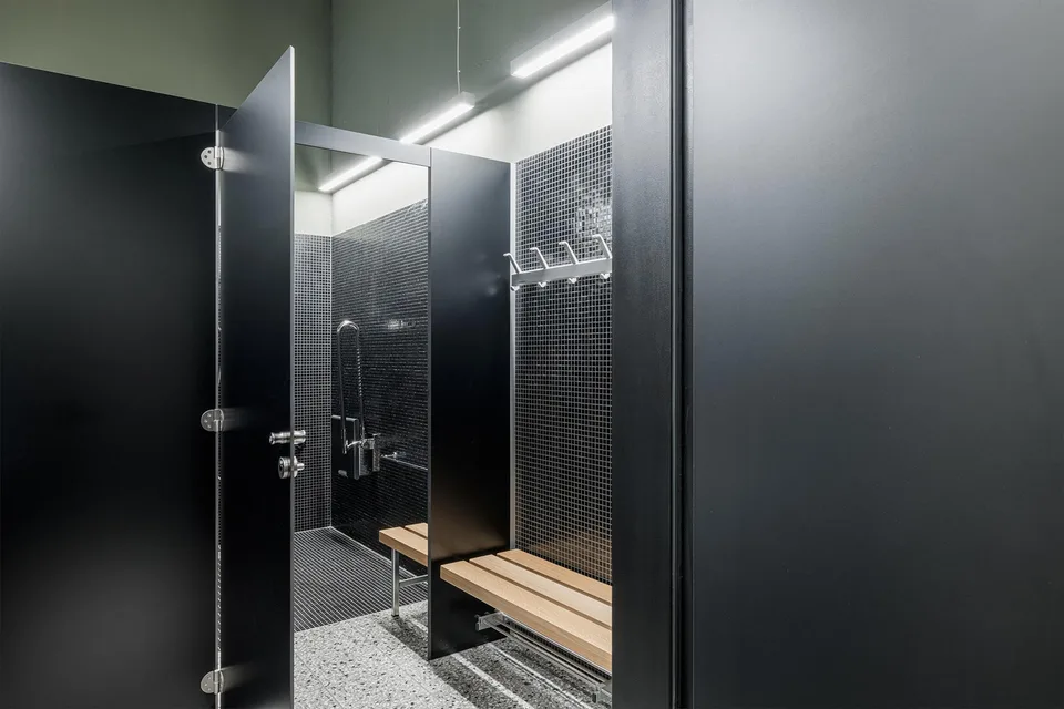 Top ausgebautes Büro: 4-6 Monate Nettomietzinsfrei: Jetzt zuschlagen! – Foto 10 von 12