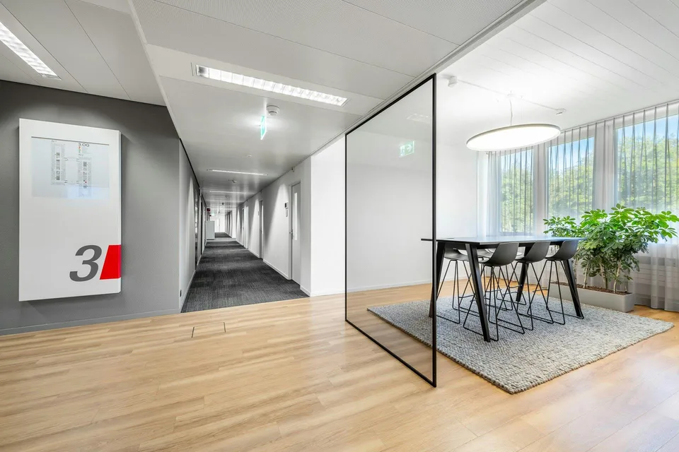 340 m² moderne Bürofläche in Horgen
