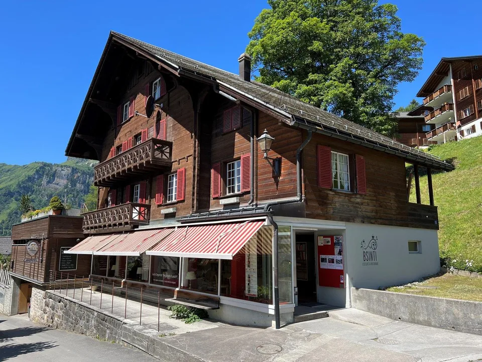 Charmante Dachwohnung in Braunwald