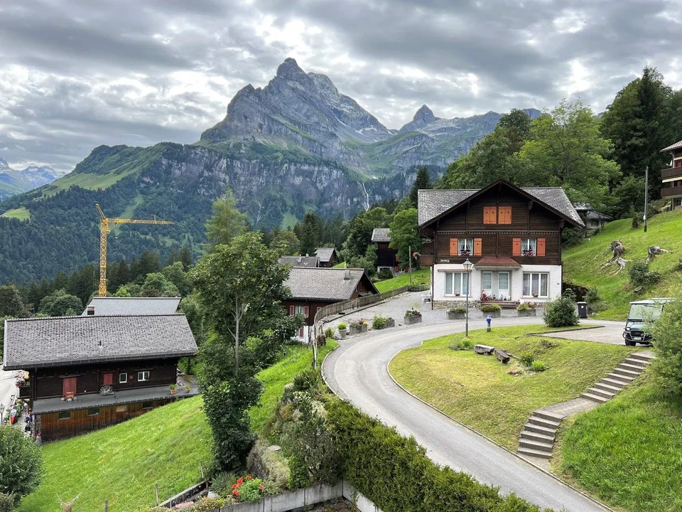 Charmante Dachwohnung in Braunwald