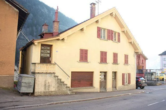10-Zimmer-Einfamilienhaus / casa con 10 locali