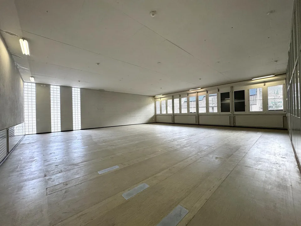 Gewerbefläche nahe Bahnhof Oberdorf