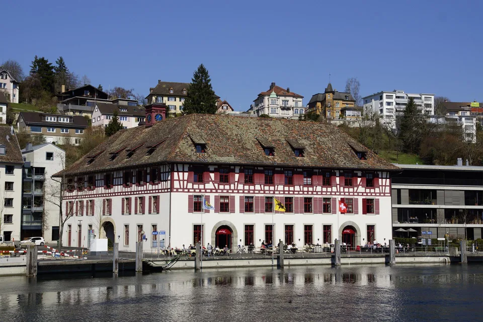 Arbeiten im historischen Güterhof am Rhein – Foto 10 von 10
