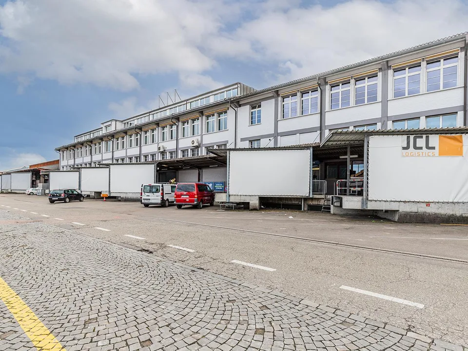 Büros / Ateliers und Lagerräume am Güterbahnhof Basel