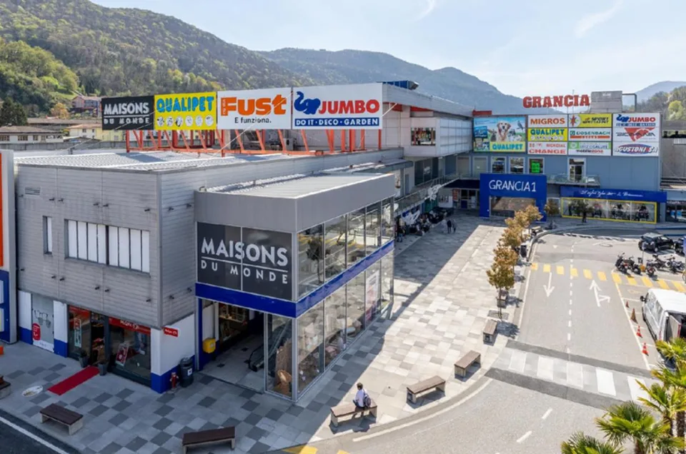 Parco Commerciale Grancia 250