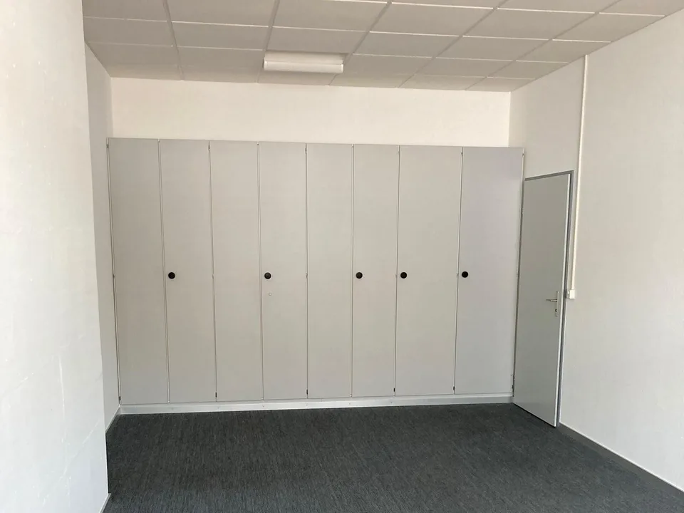Büro / Hobbyraum/ Atelier