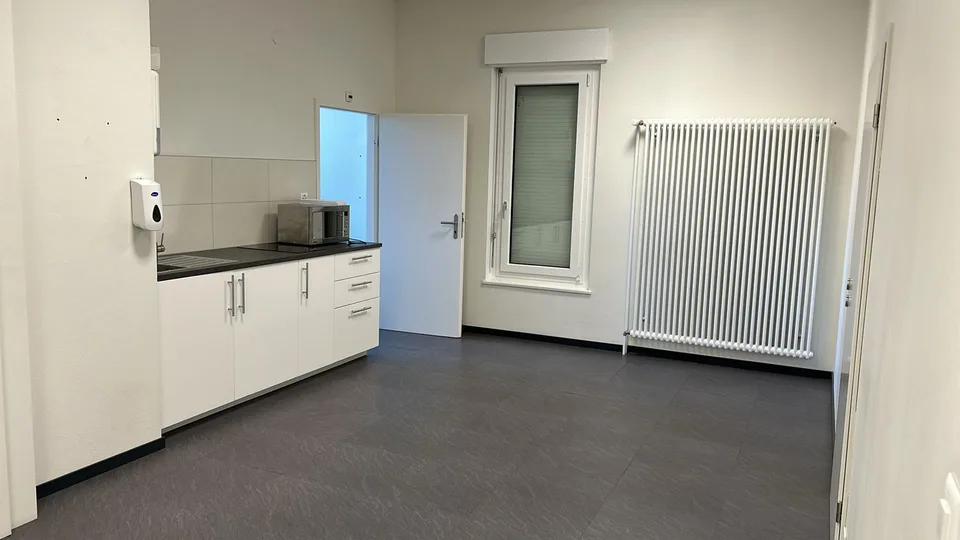 Ch. de Champ-Claude 15 à 1214 Vernier - 1er étage - Surfaces bureaux