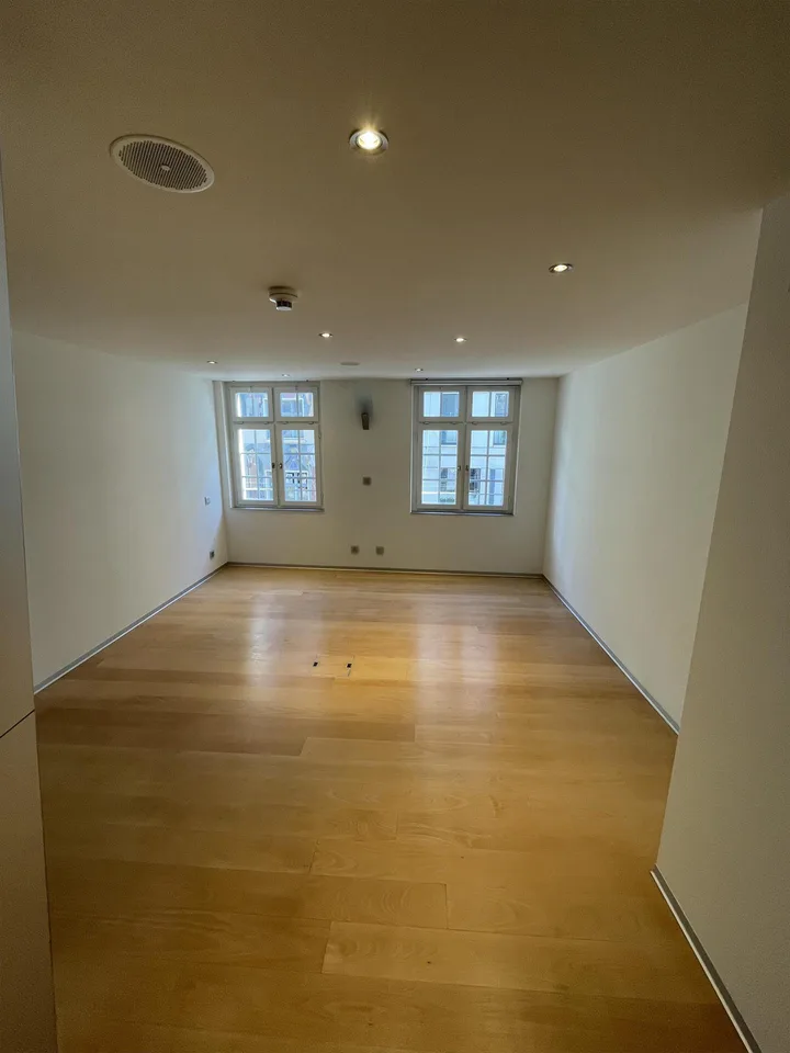 Büroräume im 2.OG Falknerstr. - Gerbergasse