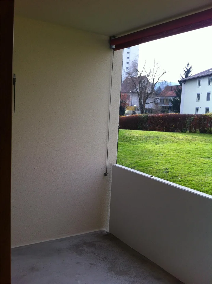 Ideale Single-Wohnung, Grosszügiger Grundriss, 6,2m2 Balkon & Lift – Foto 6 von 9