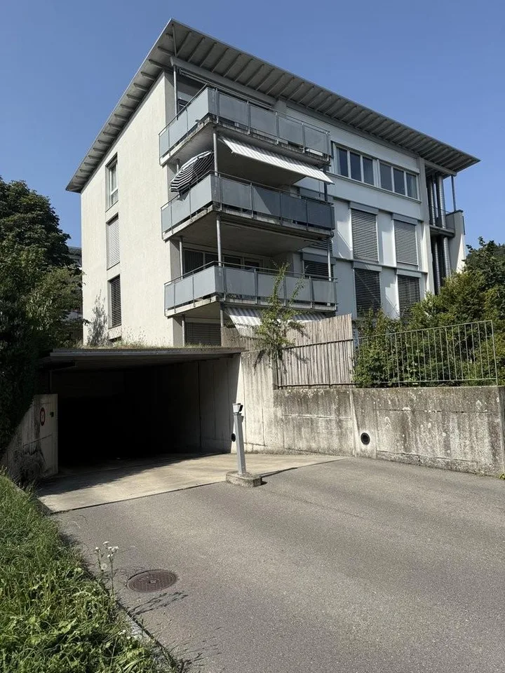 Einstellhallenplatz in Ittigen zu vermieten