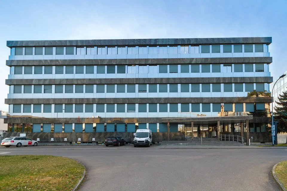 Moderne Büroflächen nahe Bahnhof Glattbrugg