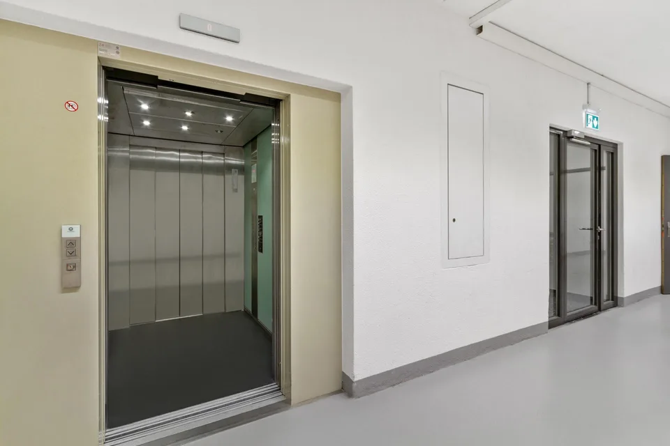 Bezugsbereite Bürofläche direkt am Bahnhof Glattbrugg – Foto 10 von 13