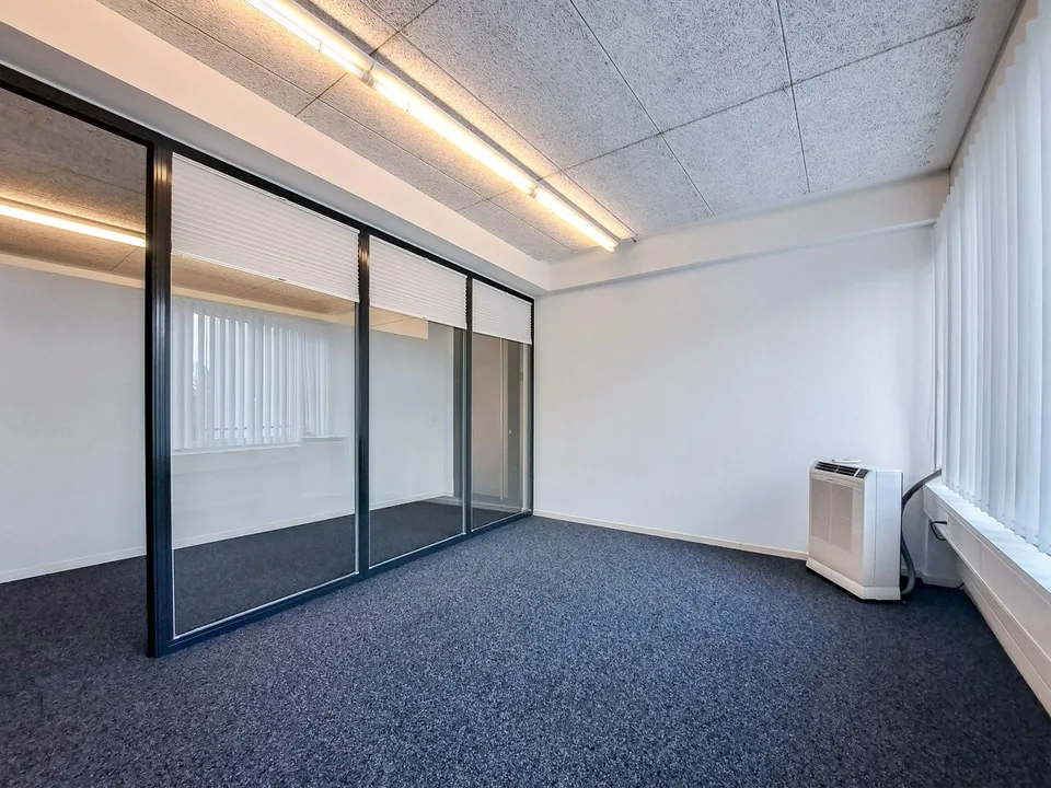 Grosszügige Büroräumlichkeiten 200m2