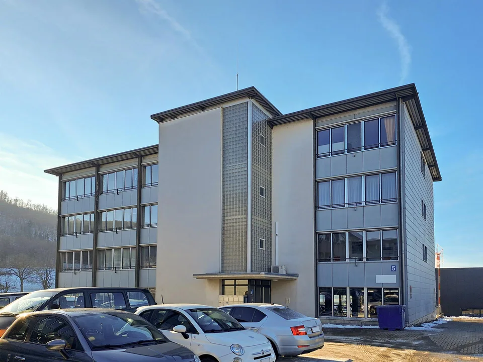 Grosszügige Büroräumlichkeiten 200m2