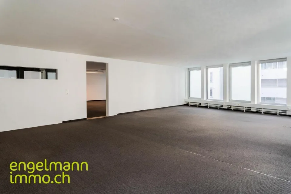 Zentrale Büroflächen von 62 m2 bis zu 282 m2 / Bureaux au centre-vi...