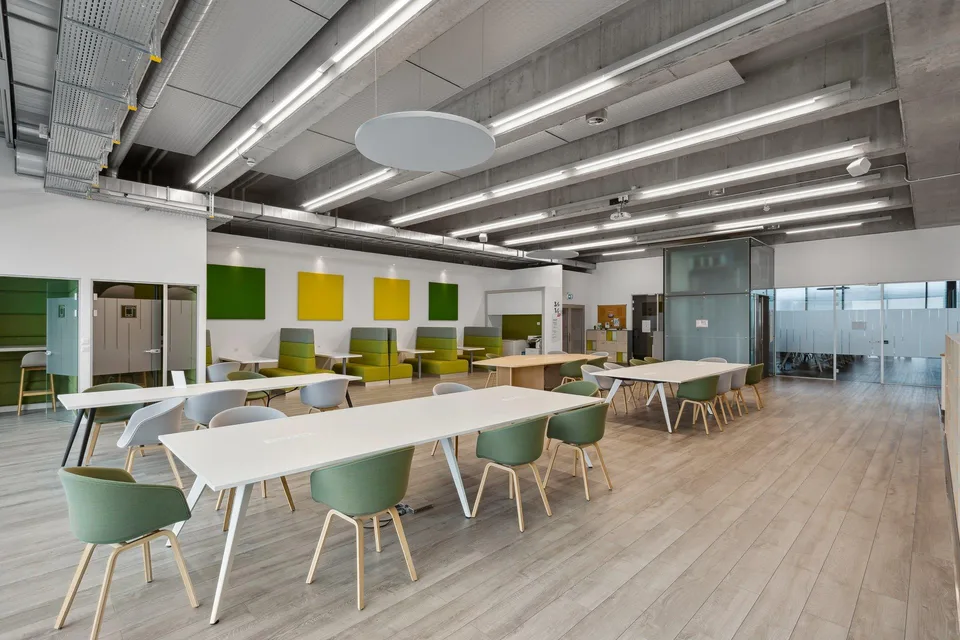 Découvrez votre nouvel espace showroom ou bureau au Centre iLife à ...