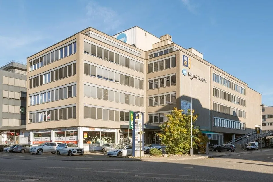 Motorradplatz in Dietikon zu vermieten