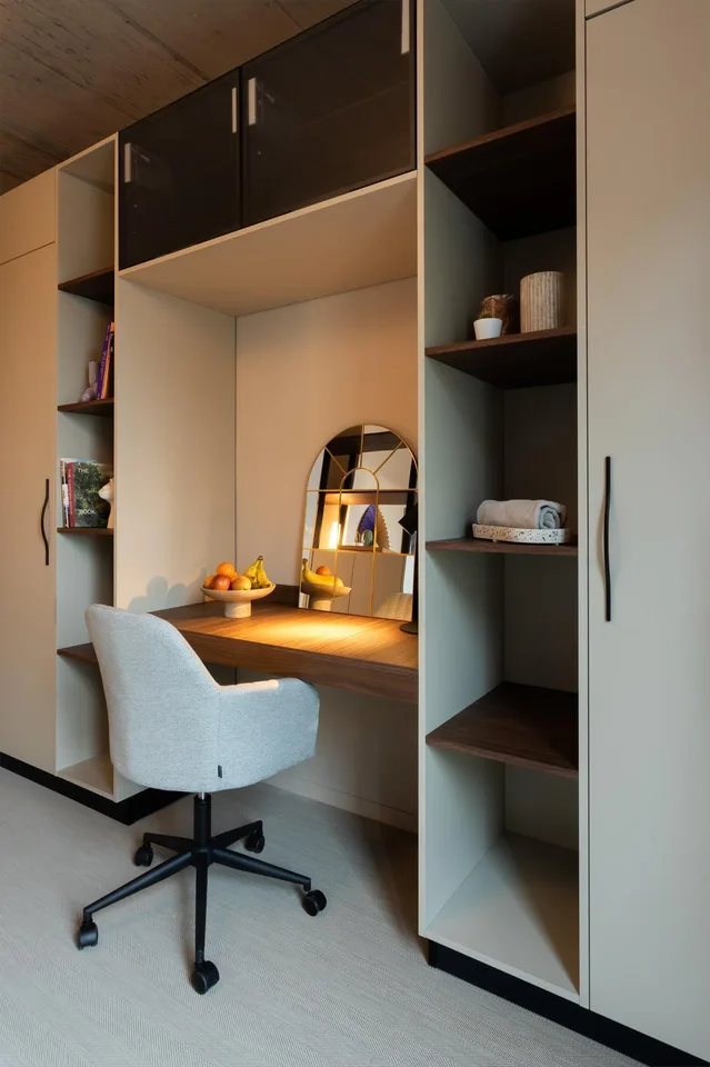 Suite 1-bedroom apartment furnished – photo 7 of 14