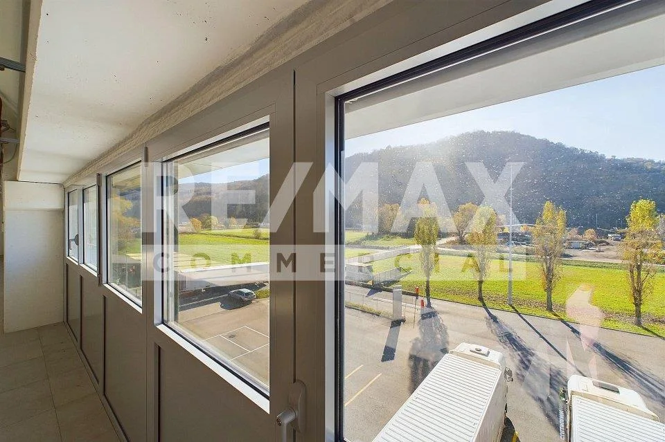 Moderno spazio commerciale modulabile in zona industriale – photo 10 sur 13