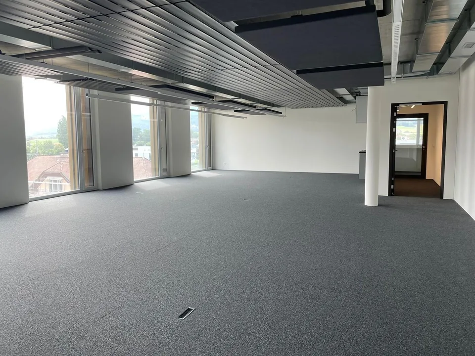 A louer à Delémont un bureau aménagé de 143m2