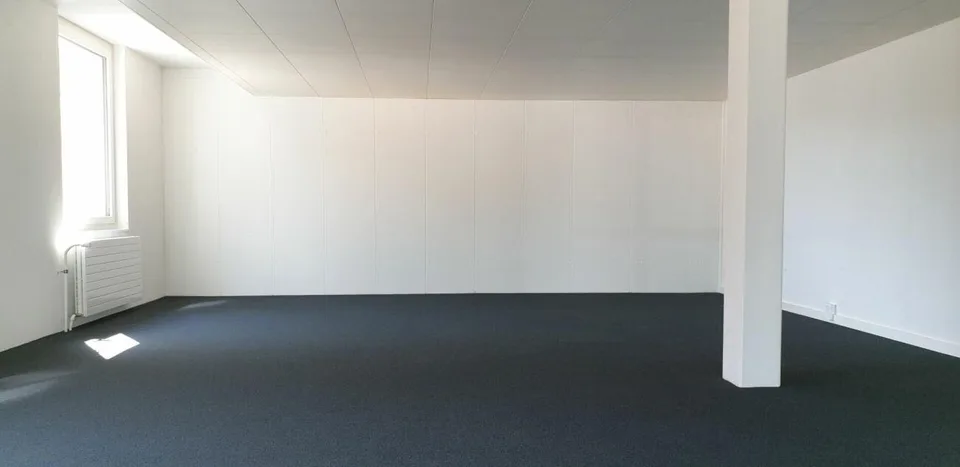 Grossflächiger Gewerberaum im Metrohmpark in Herisau – Foto 6 von 7